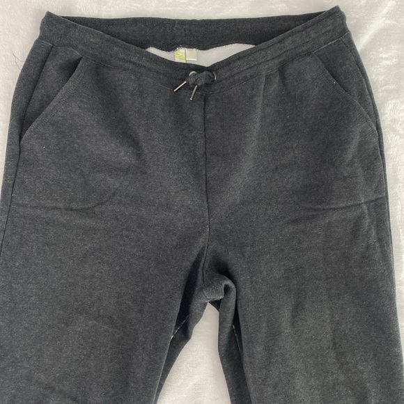 GreenTea dark grey heather sweatpants - Picture 2 of 16
